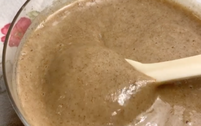 Postre de chia y dulce de leche de dátiles